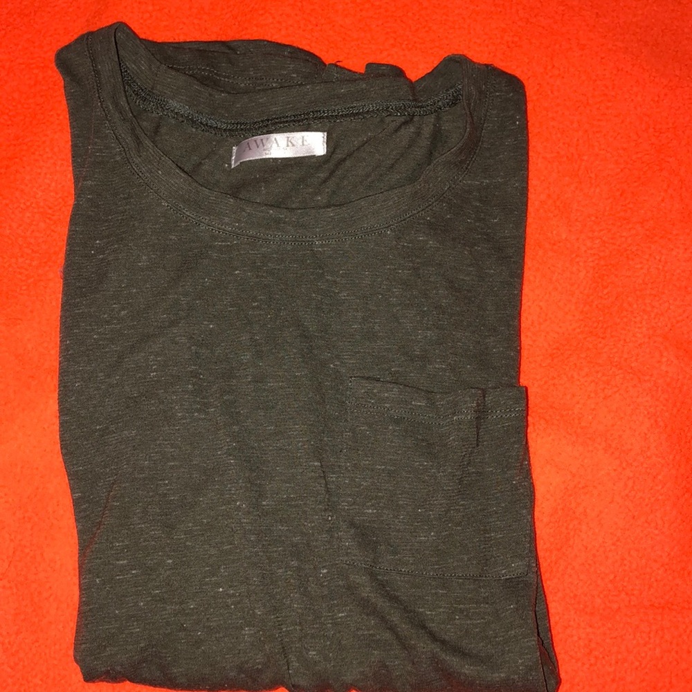 Basic pocket tee